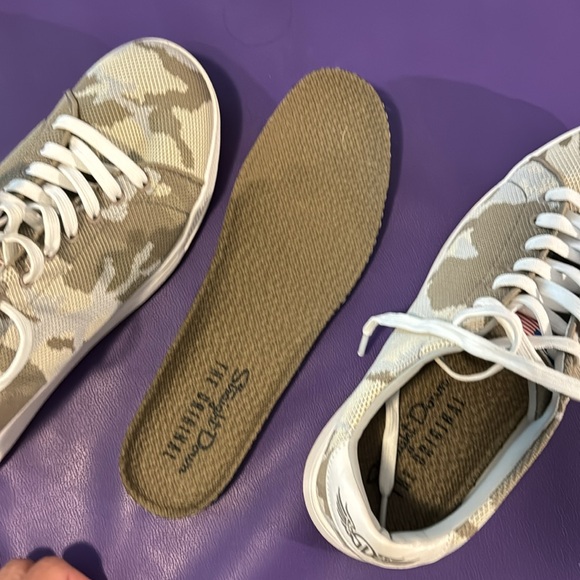 Field V2 shoe - Picture 12 of 13